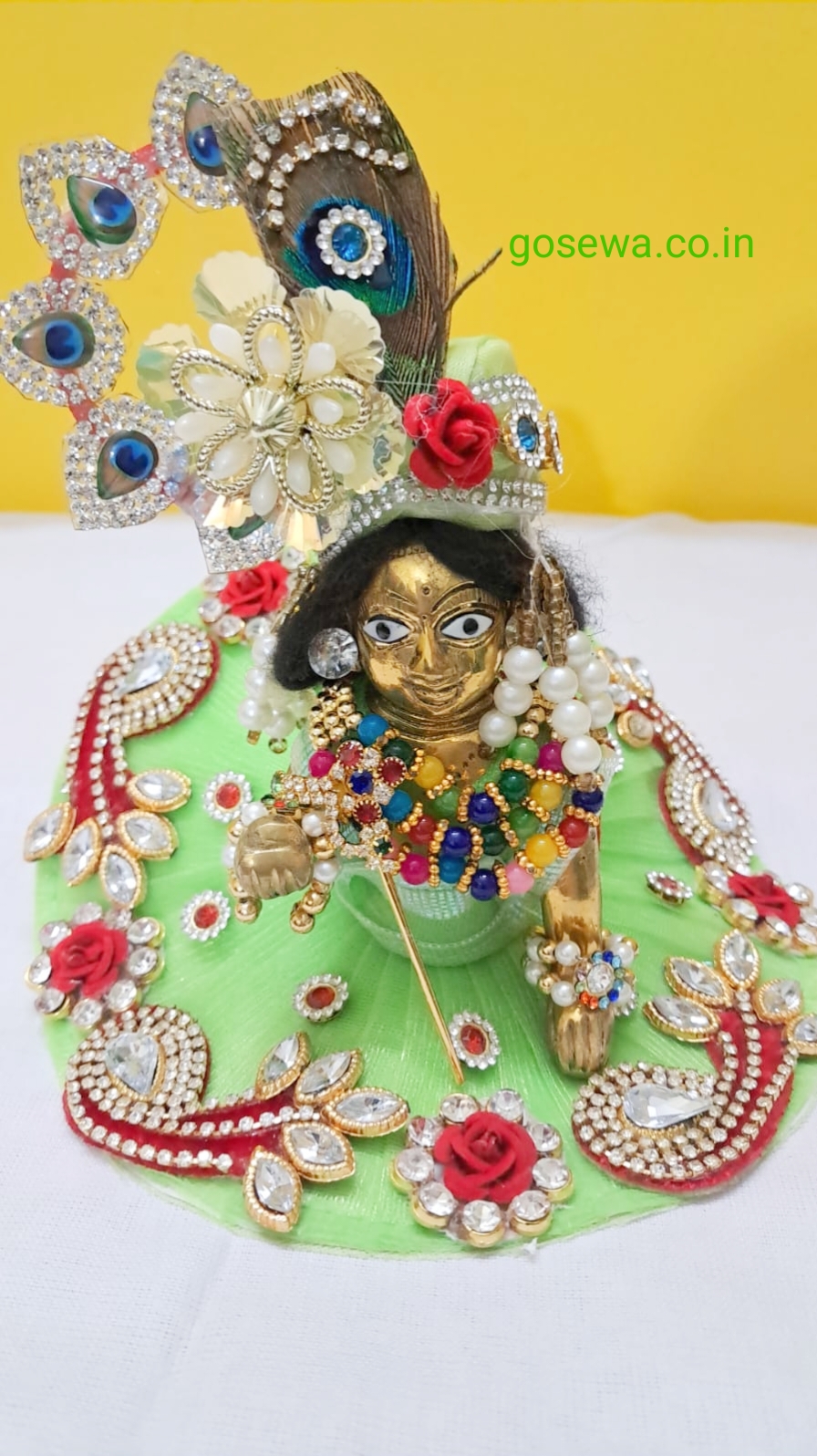 🌿 Green Blossom Sparkle – Thakur Ji Poshak with Pagdi (Size 3)