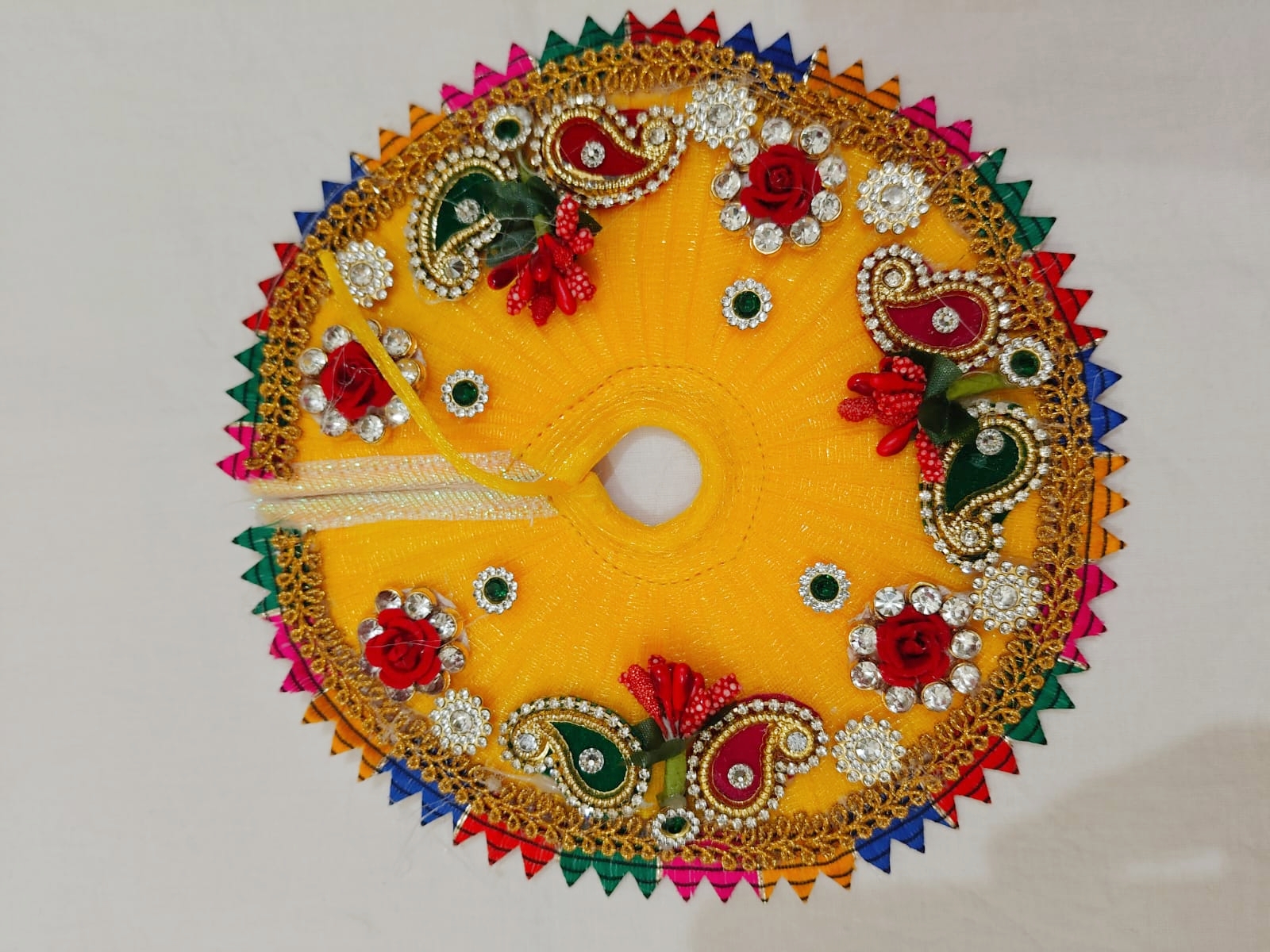 🌼 Peacock Glory – Designer Yellow Poshak for Laddu Gopal - Image 2