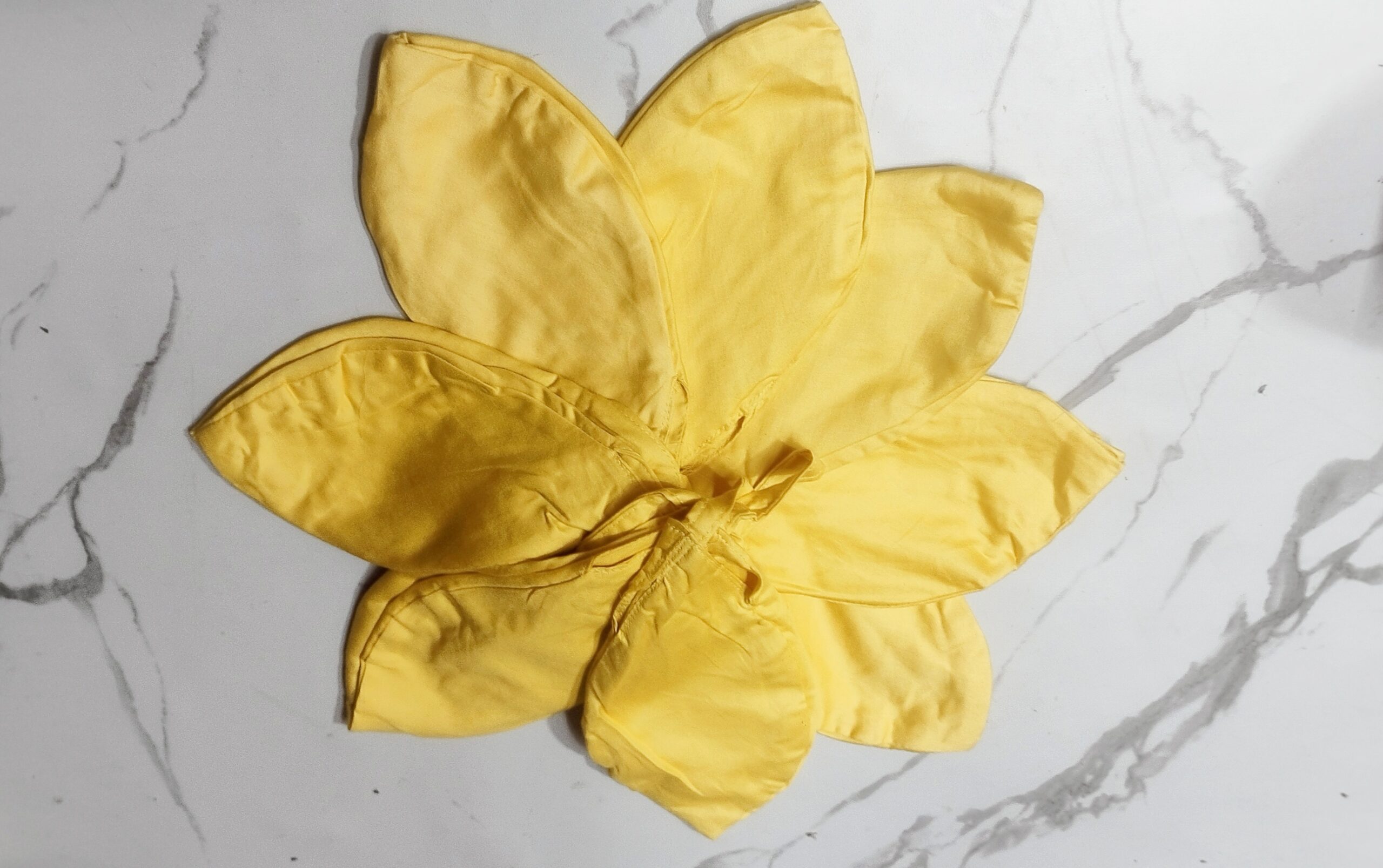 🌸 Japa Jholi Bag for Tulsi Mala – Now in Single Zip! - Image 3